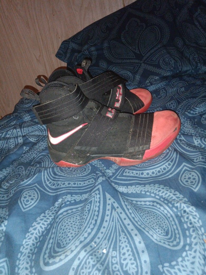 Basketball Shoes