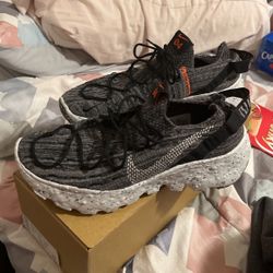 Nike Space Hippie 04