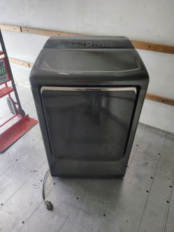 Matching Samsung washer/dryer 2021 models full size