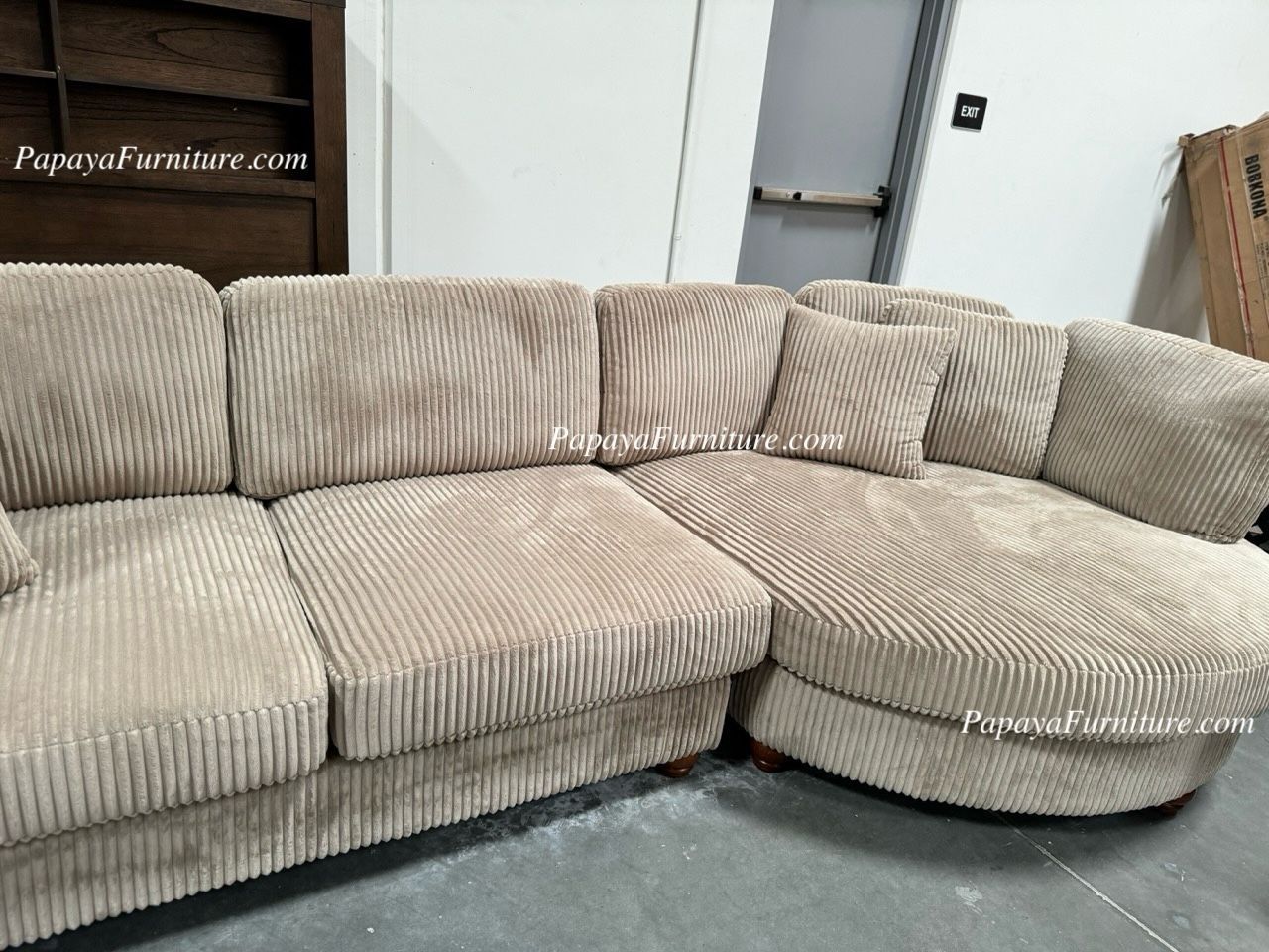 New Large Chaise Modern Sectional Couch Sofa 125”