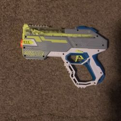 Nerf Gun 