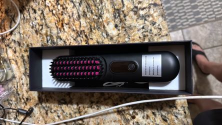 Cordless Straintening comb