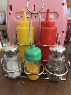 Melissa and Doug  condiment play food set 