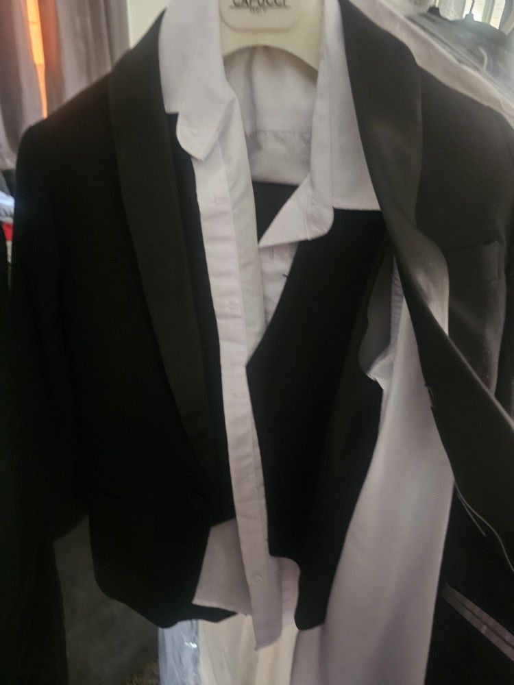 Boys Tuxedo Set (2 Sets)