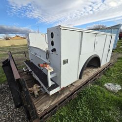 10 Feet Utility And 8 Feet Utility Bed