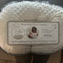 Nursing pillow