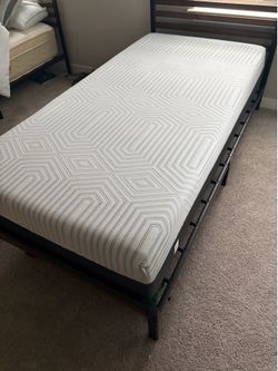 Twin size mattress and frame