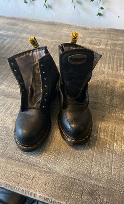 Dr Martens Boots