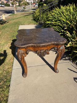 Vintage  craved Wood table  pu Escondido