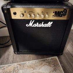 Marshall MG 15 Guitar Amp Combo
