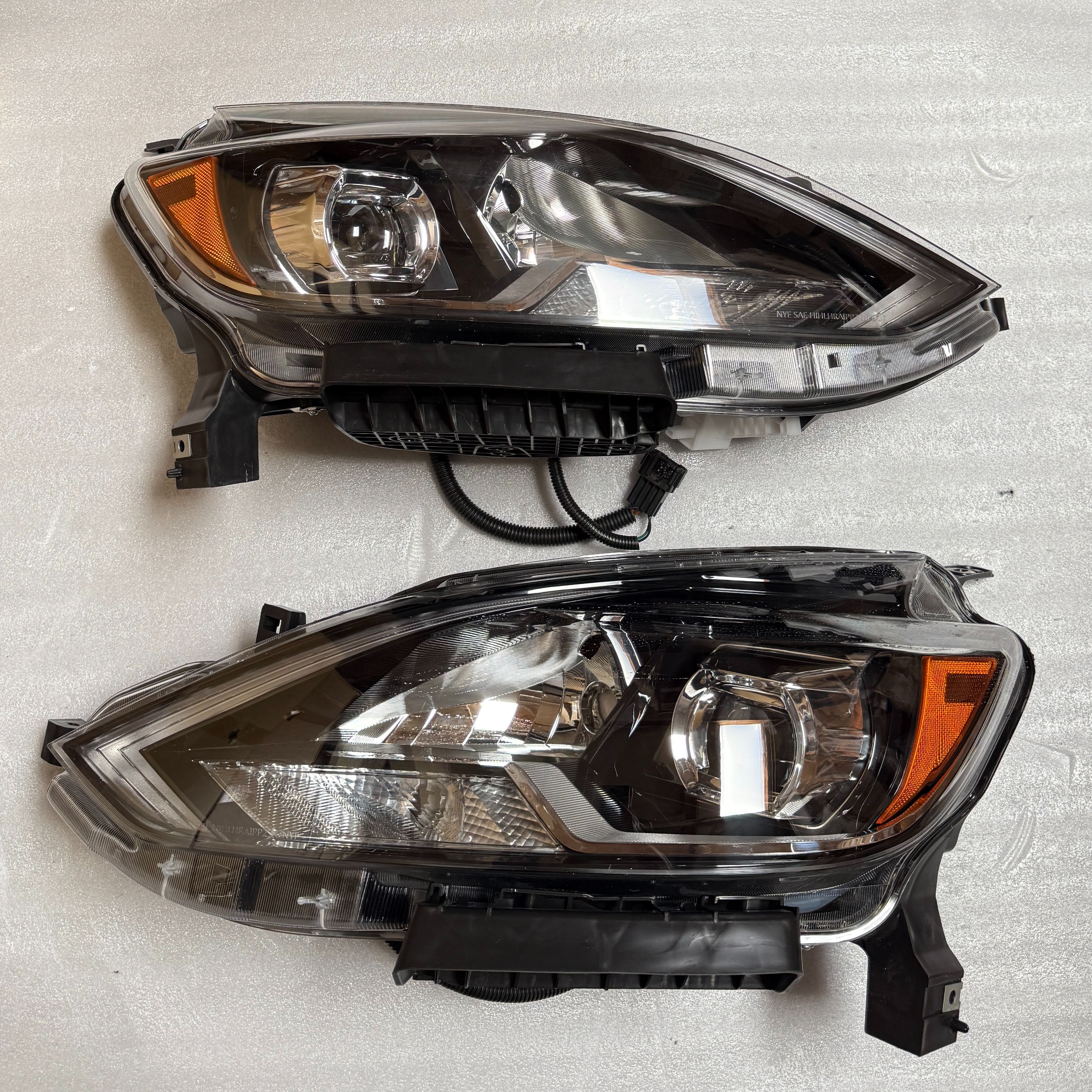 Pair LED DRL Headlights Nissan Sentra 2016-2019 SL SR Headlamps Left Right Side