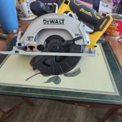 Dewalt DCS512 5 3/8 Circular saw CORDLESS 