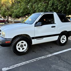 1999 Chevrolet Tracker