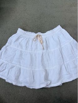 Brand new aerie size:Medium White tiered cotton skirt with drawstring waist