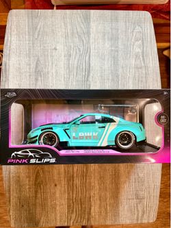 Jada Pink Slips 1/18 Scale Nissan GT-R (R35) with Liberty Walk Body Kit 2.0