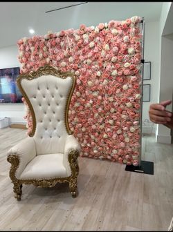 White chair photography