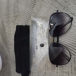 Quay sunglasses