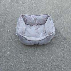 Free Dog Bed