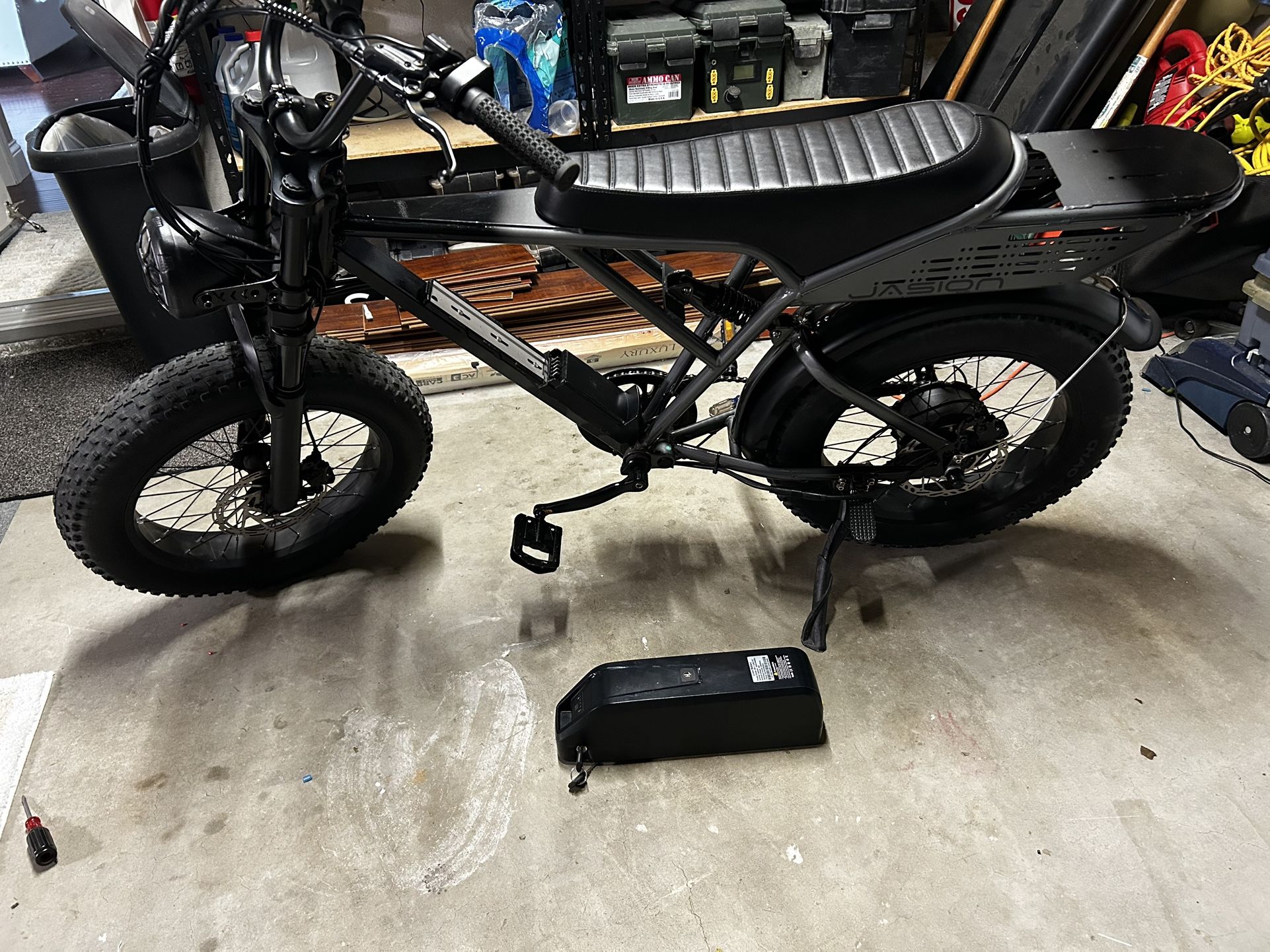 Jasion Retrovolt Pro 52v E-bike Electric Bike W/ Battery NOT WORKING!