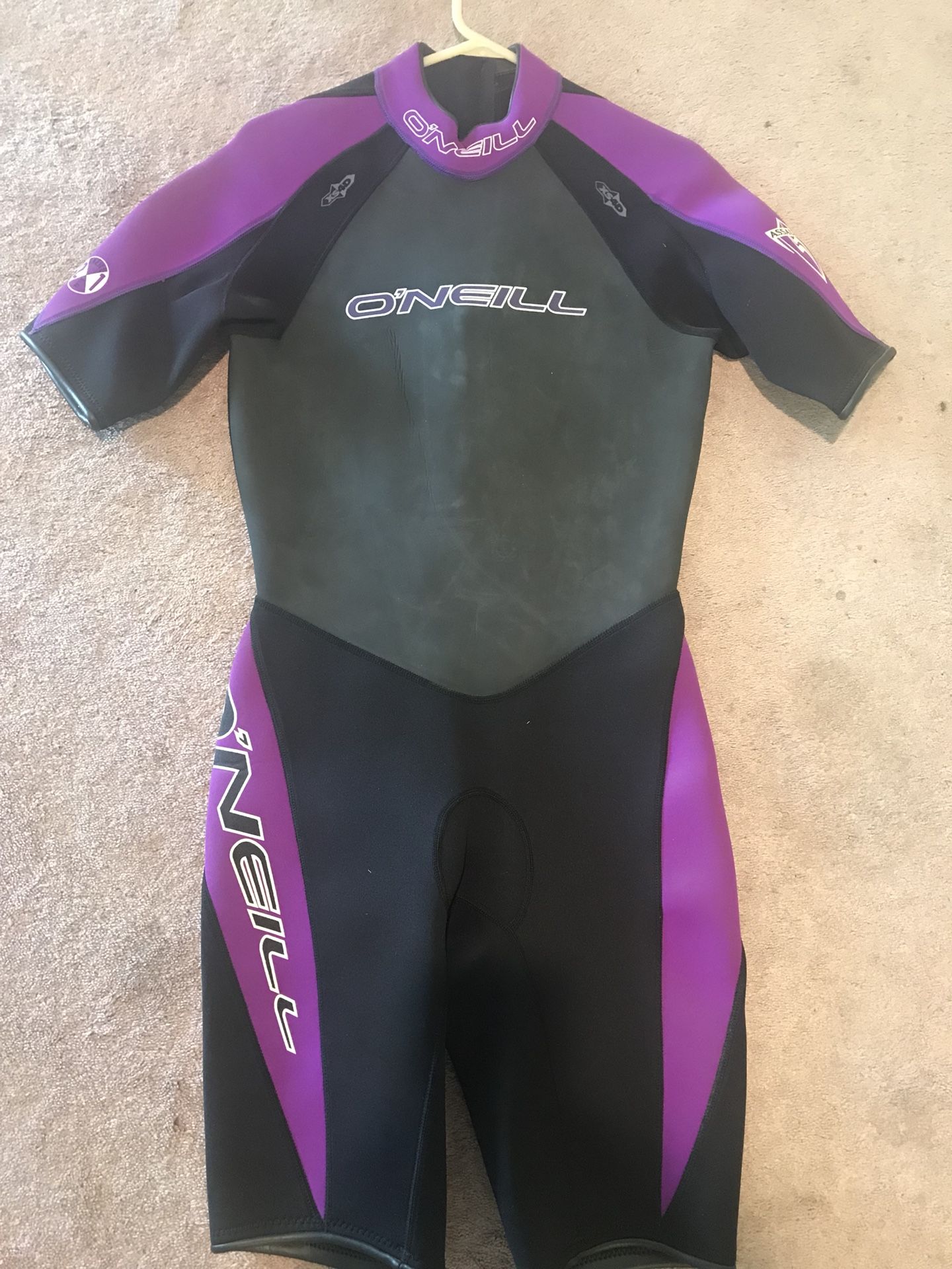 Men’s Large O’Neil short wet suit