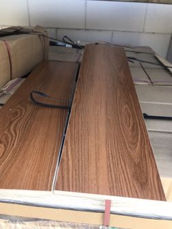 Woodlook Tile