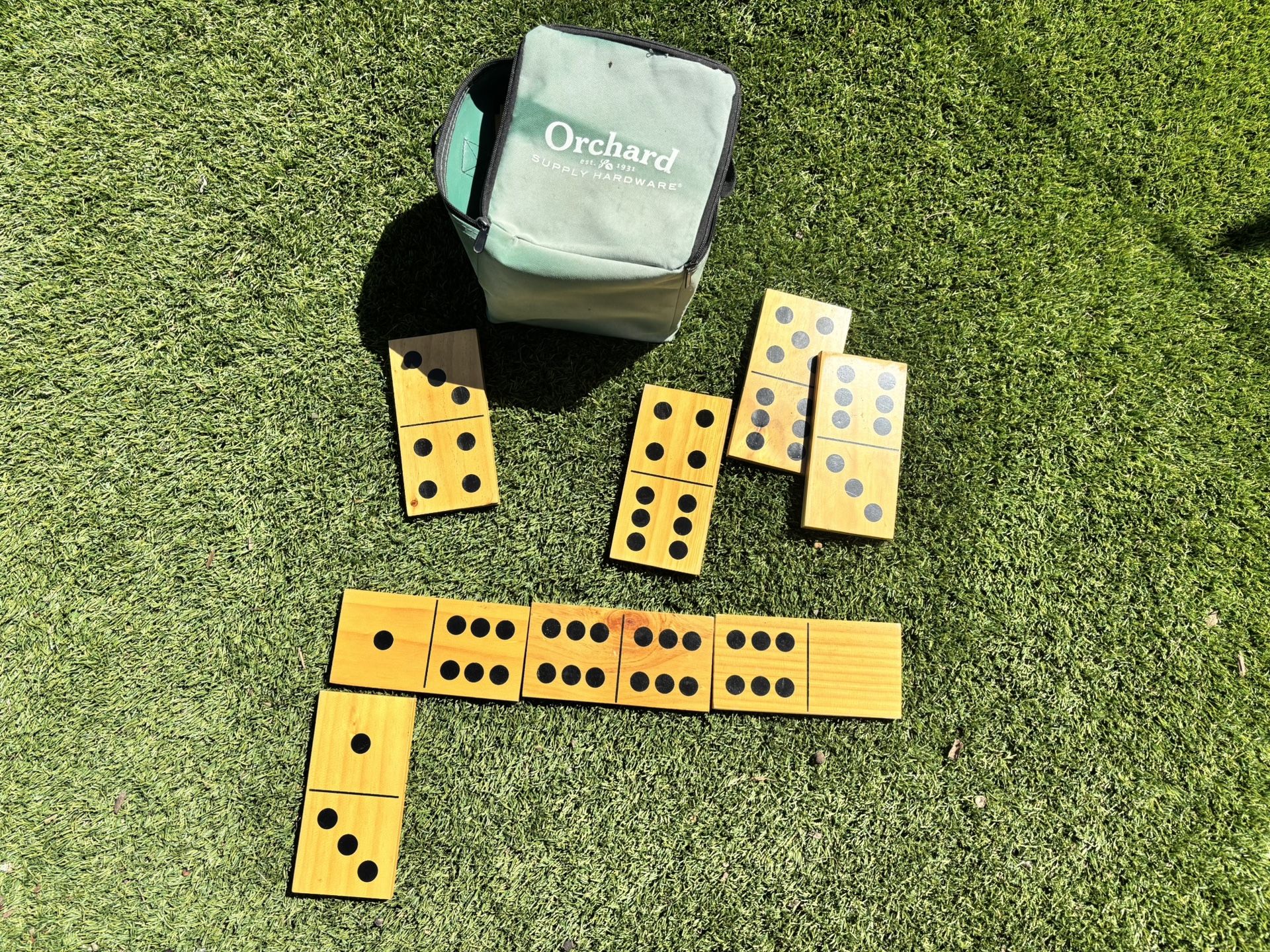 Outdoor - Yard Dominoes