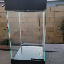 Fish Tank Vertical 