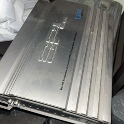 Amplifier 1200 W