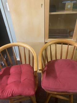 Bar Stools That Swivel