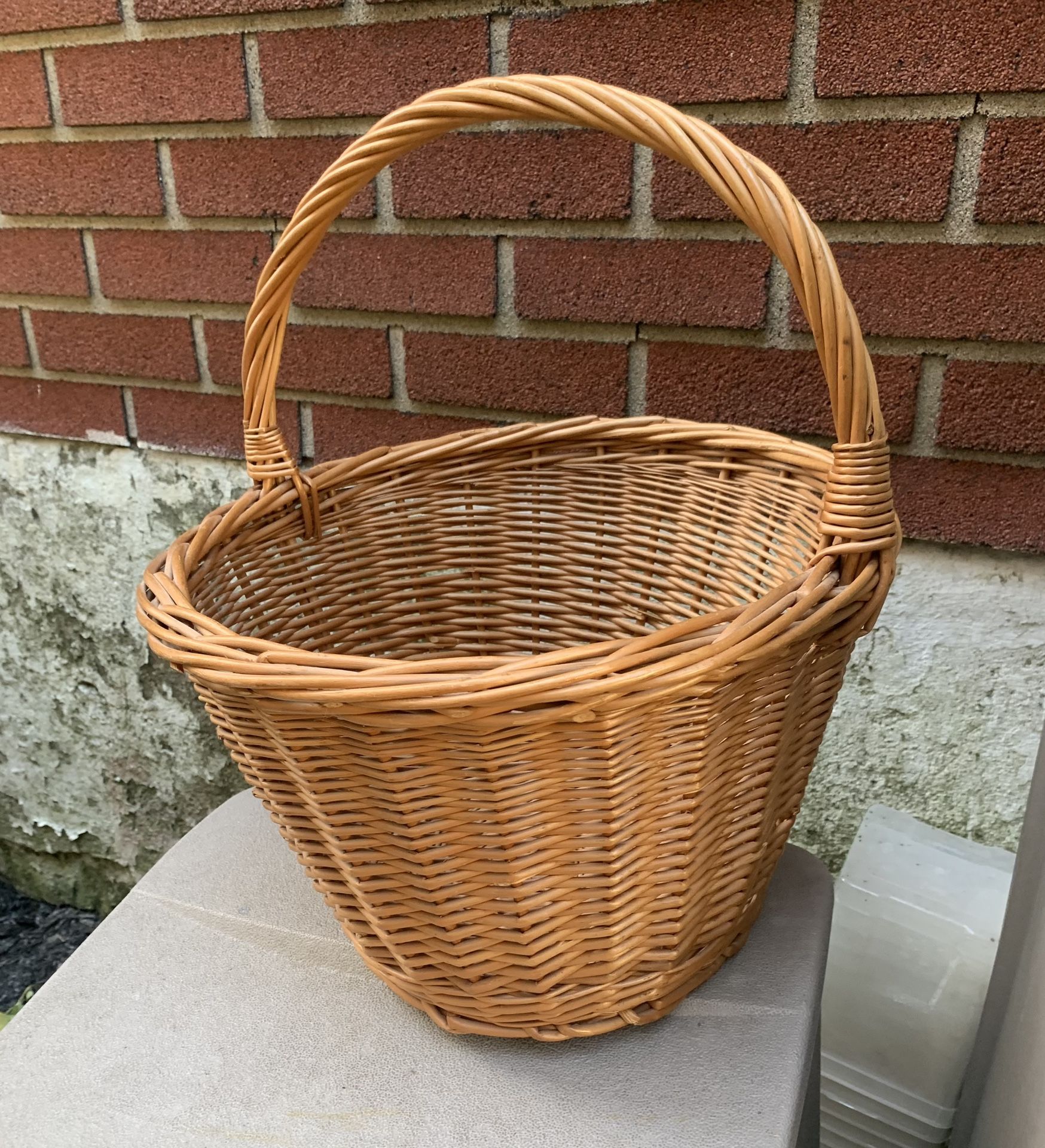 Basket 14 1/2 " w 10"h & with handle 16" had little damage ck pics