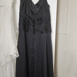Women Black Gown Size 10