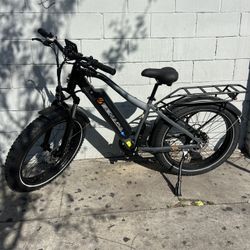 Senada Electric Bike Black Gray Brand New 