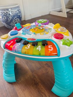 Baby Einstein Discovering Music Activity Table