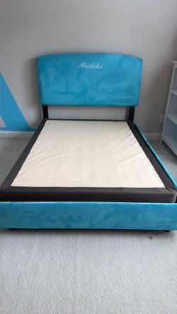 Full bed-frame (Wish)