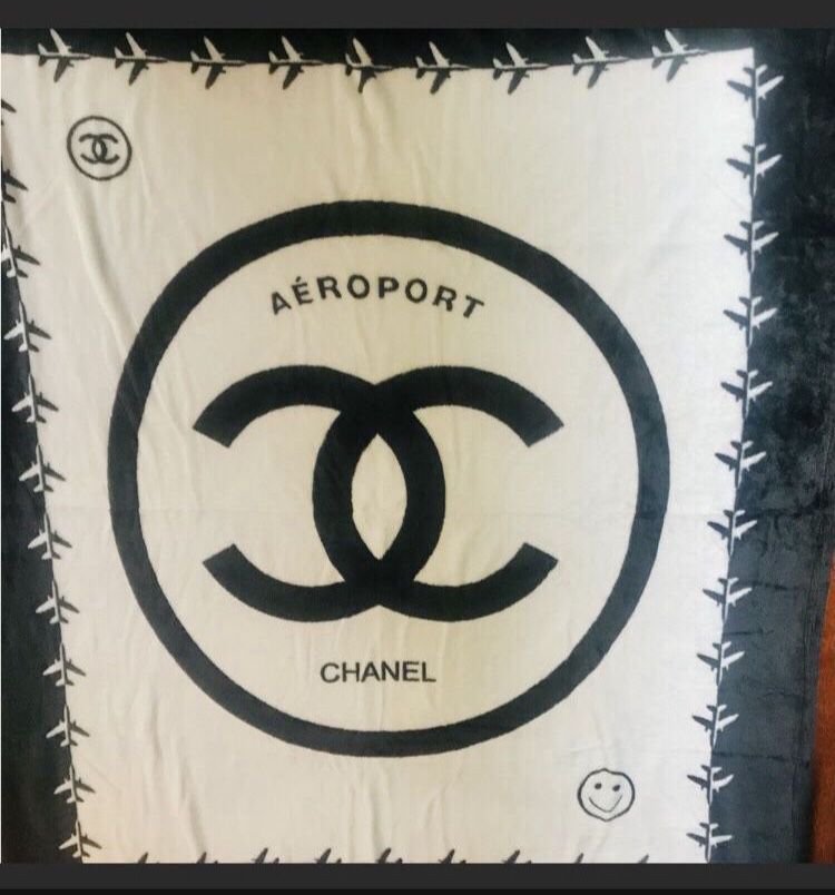 Black White CC LOGO CHANEL SOFT BLANKET THROW for Sale in Macomb