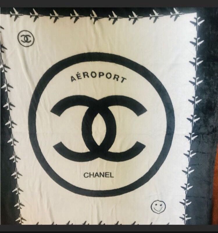 Black White CC LOGO CHANEL SOFT BLANKET THROW