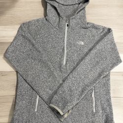 North Face Women’s 1/2 Zip Fleece Pullover -Large 