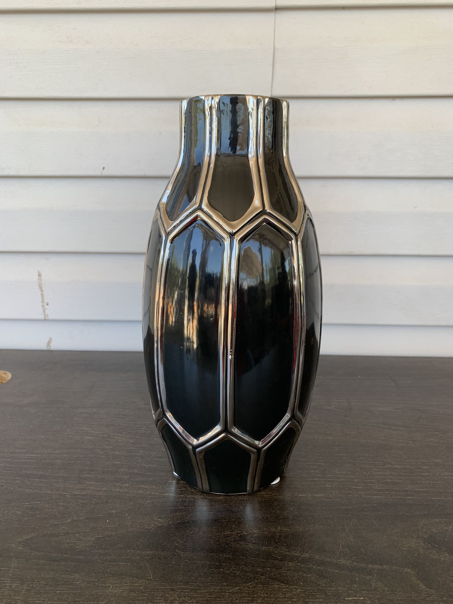La Casa Bella 13” Vase