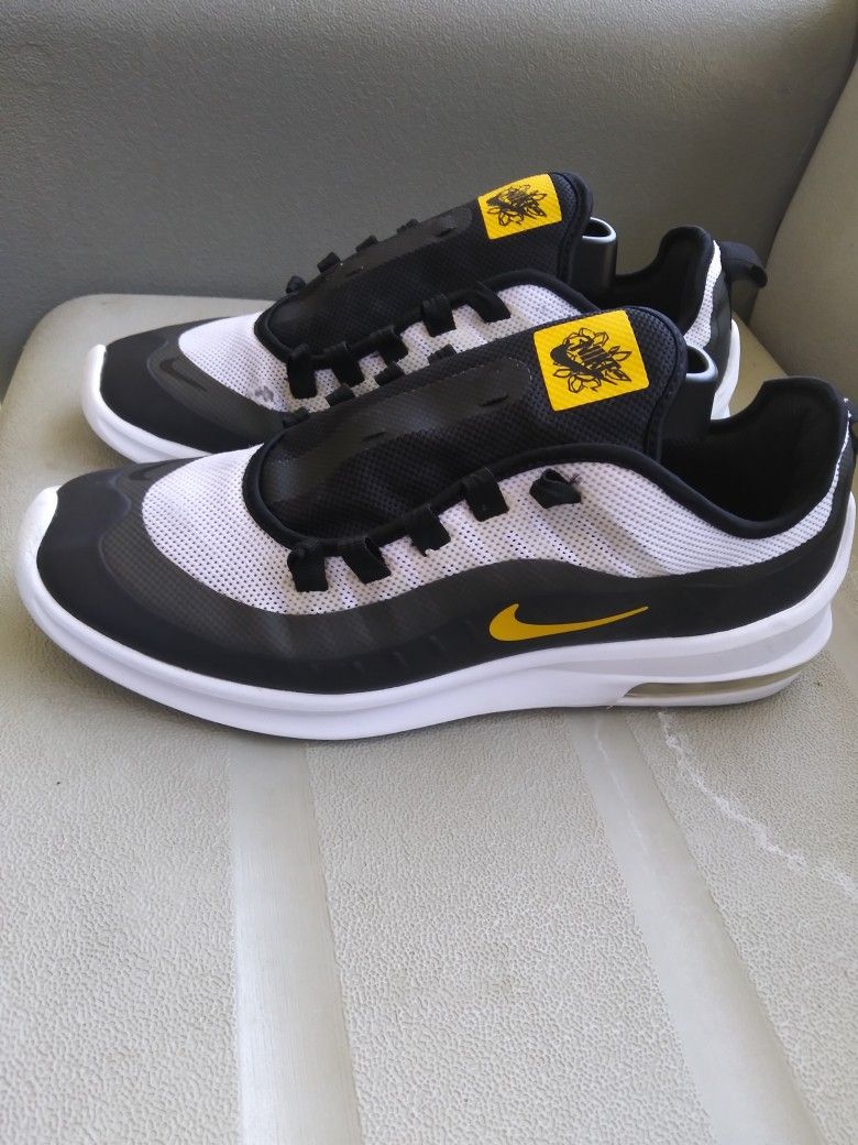 Nike Axis Running shoes Workout Casual Air Max Zoom