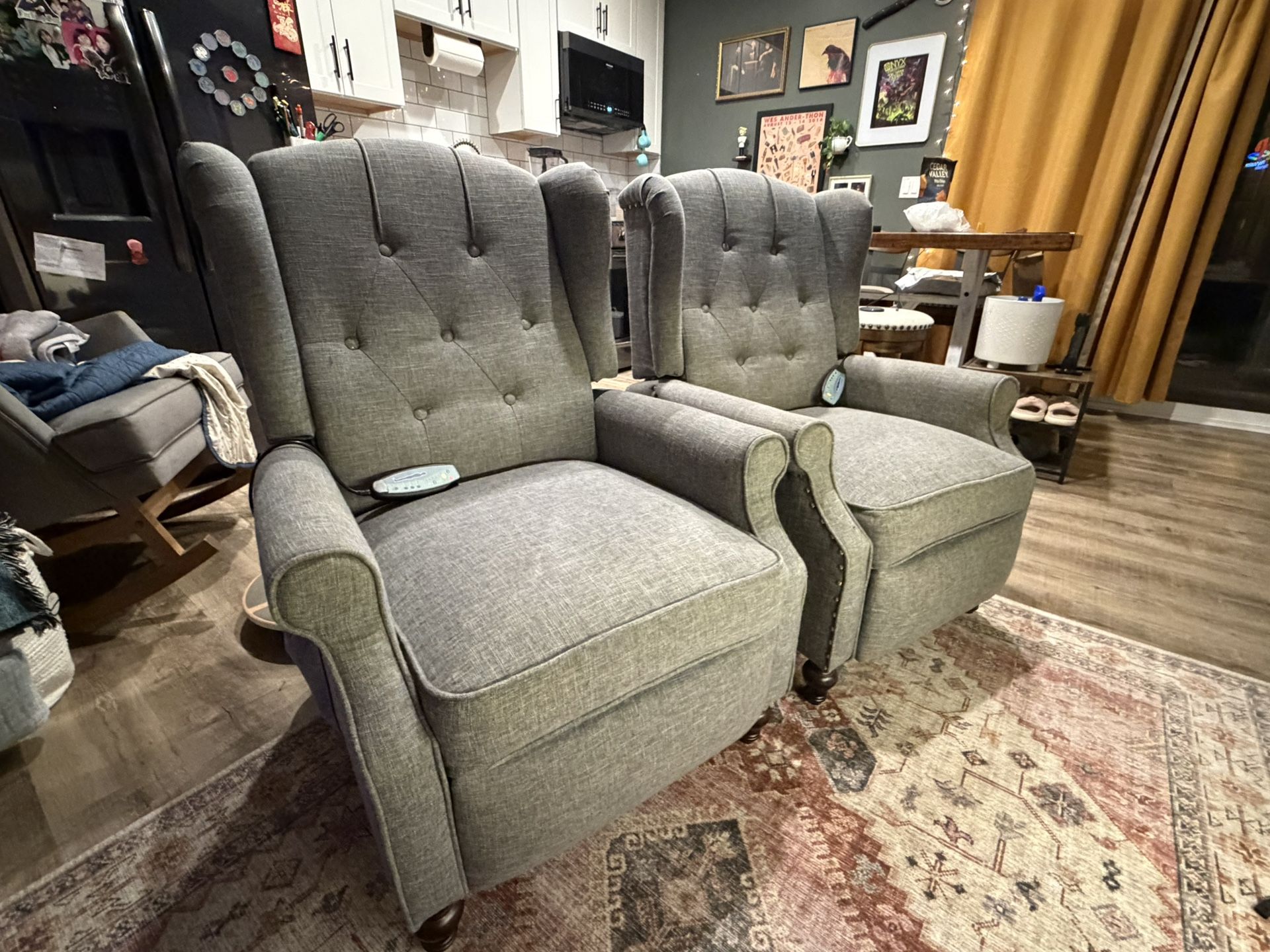 Amid Pushback Recliner Chair with Massage and Heat Accent Wingback Chair with Nailhead Trim