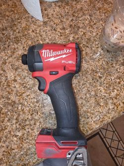 Milwaukee FUEL Cordless Impact Driver. Slightly Used