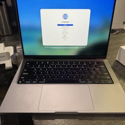 MacBook Pro 14" M1 Max | 64GB RAM | 2TB SSD | Like New + Extras