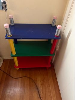 Vintage pencil/crayon shelf