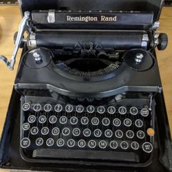 Typewriter 