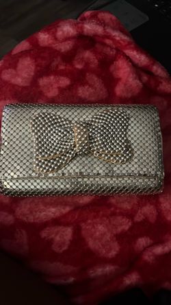 Pale gold clutch