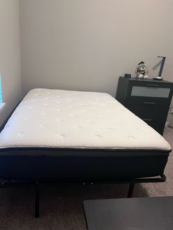 Full Size Mattress and Metal Platform Bed Frame