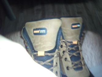 Safety steel toe boots brand new size 10 and a half
