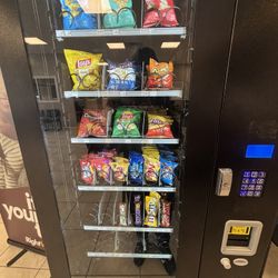 Snack Vending Machine 