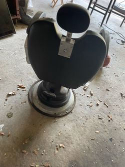 Reclining Barber/Beauty Chair