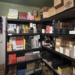 Colognes And Perfumes 